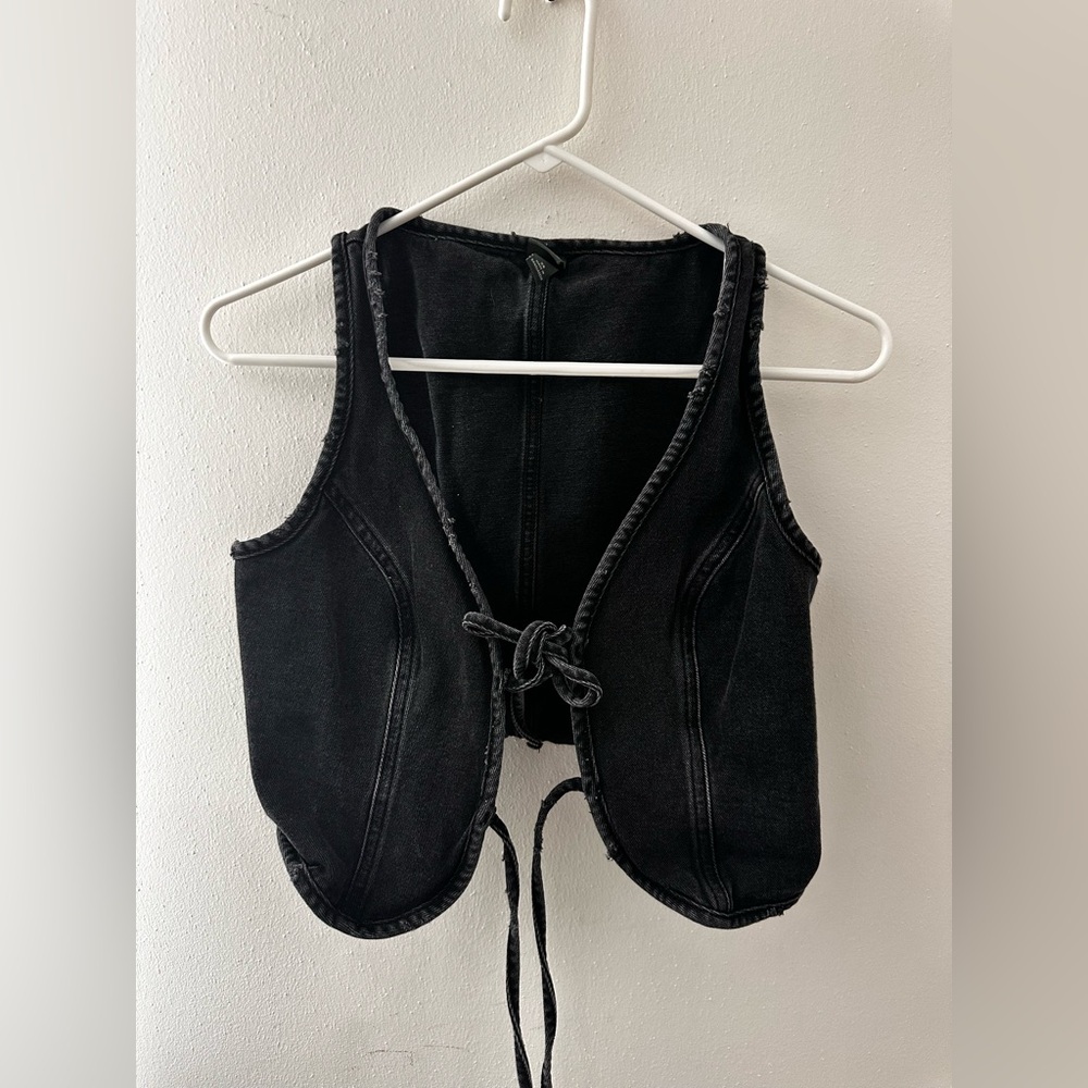 Wild Fabel Denim cropped vest